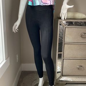 Kensie Faux Suede Leggings